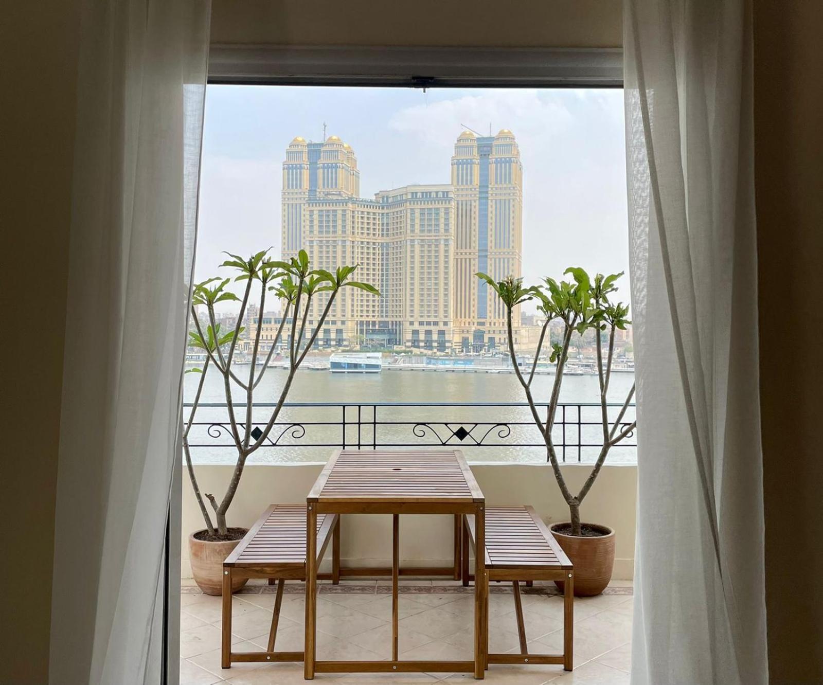 Luxury On The Nile - Zamalek Apartments Kaherah Luaran gambar